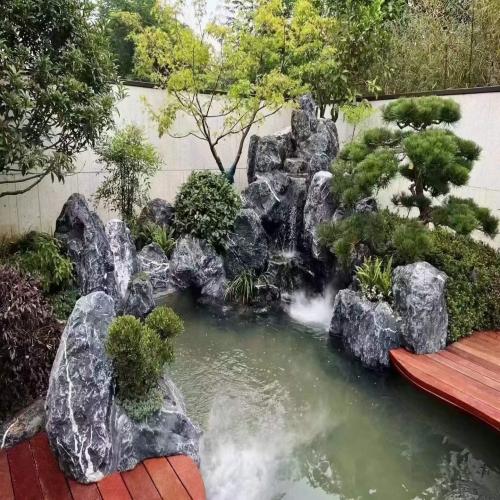 黑山石园林