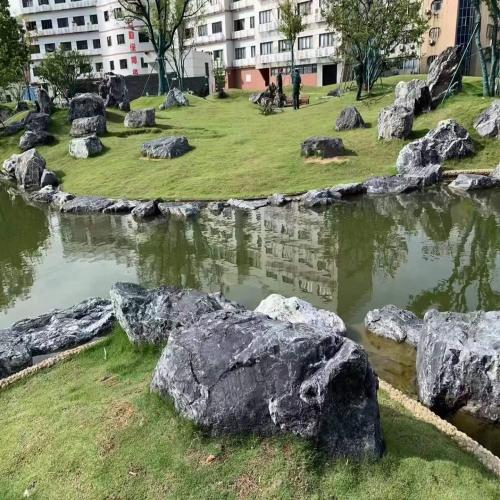 黑山石园林